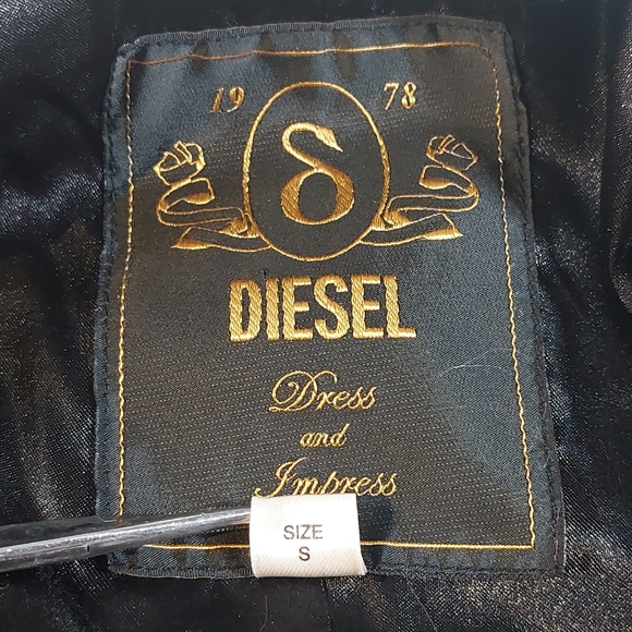 Diesel burgundy, black & tan faux fur vest, S, EUC - Picture 6 of 8